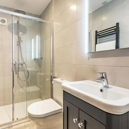 2 Bed In York Oc-84000 *