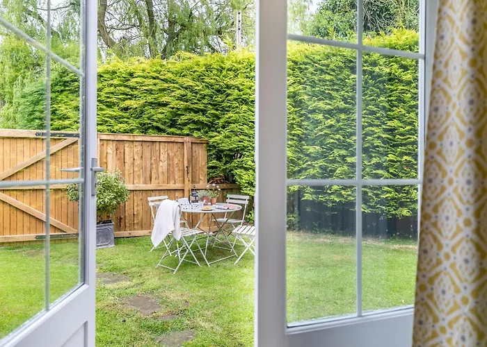 2 Bed In 84000 * Crayke